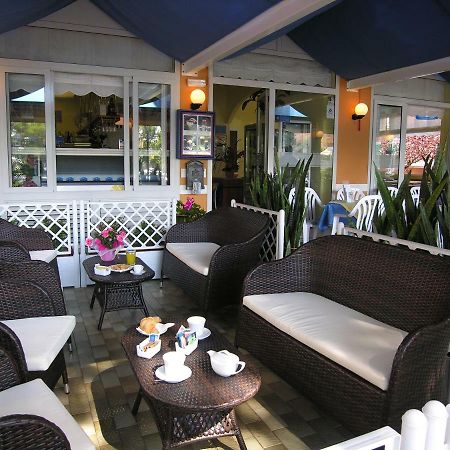 Hotel Garni Tahiti Бибионе Экстерьер фото